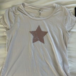 Star t shirt